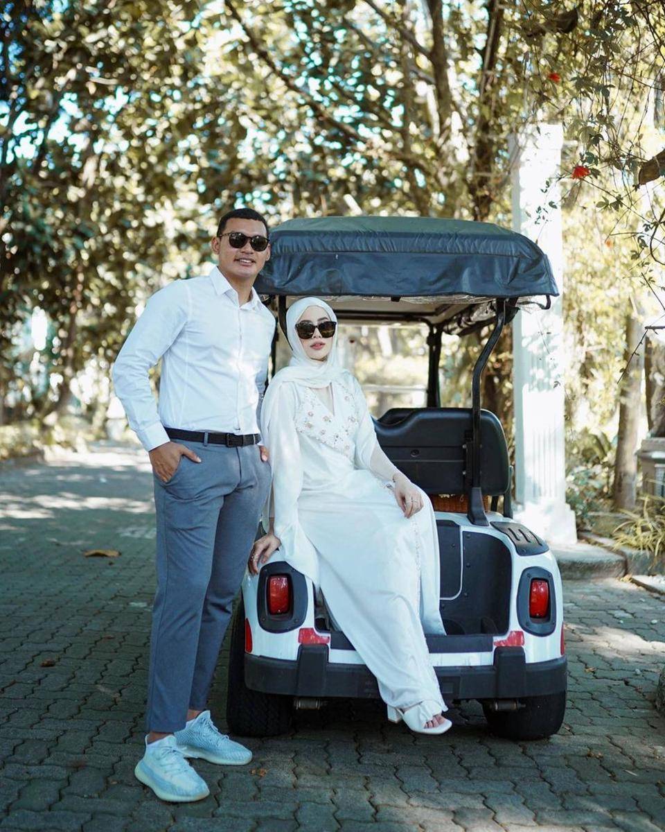 Instagram.com/aghniapunjabi/