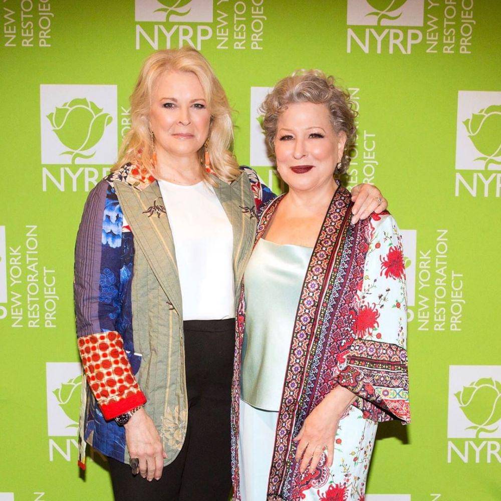 instagram.com/bettemidler