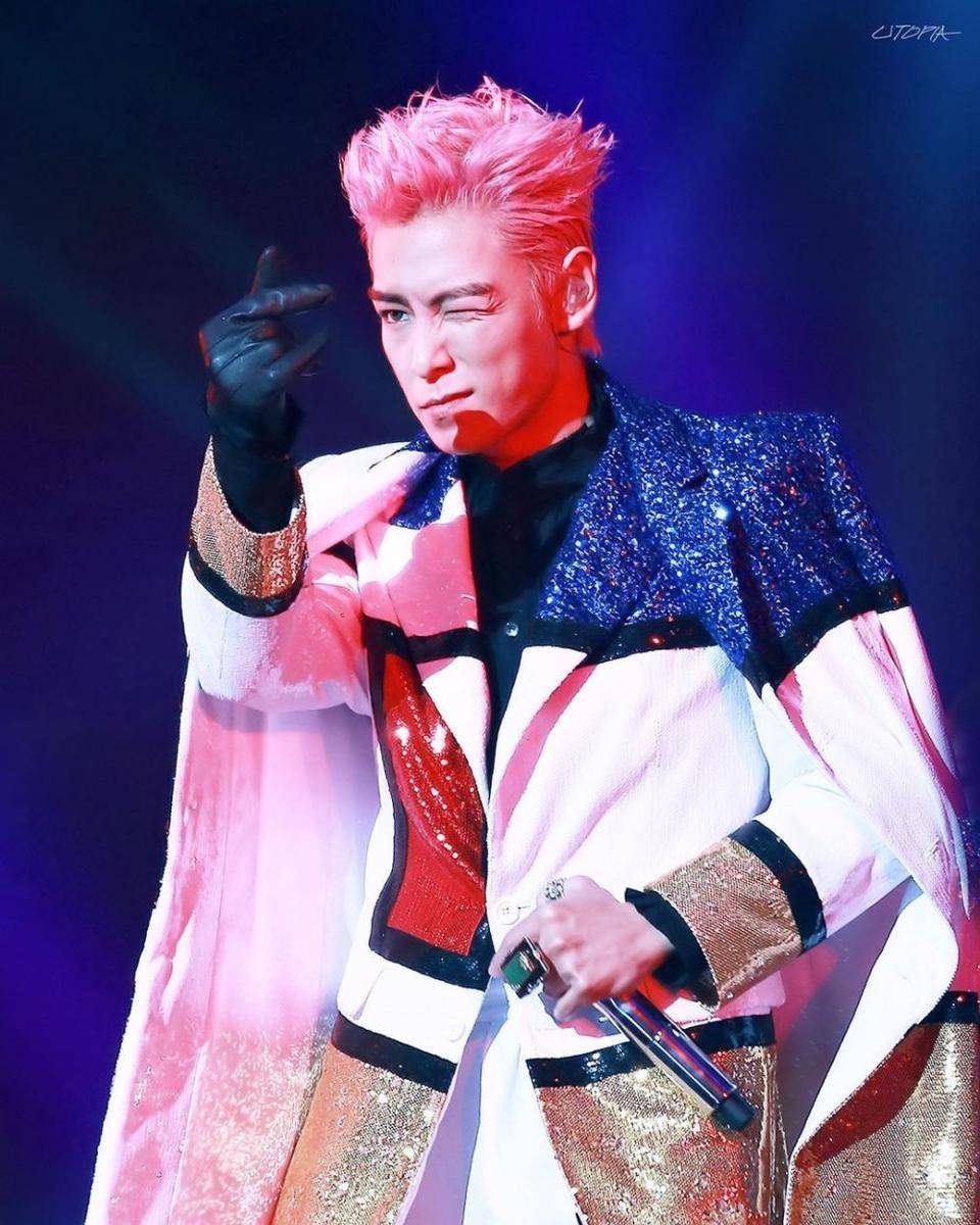 Aksi Panggung T.O.P BIGBANG (instagram.com/utopia_871104)
