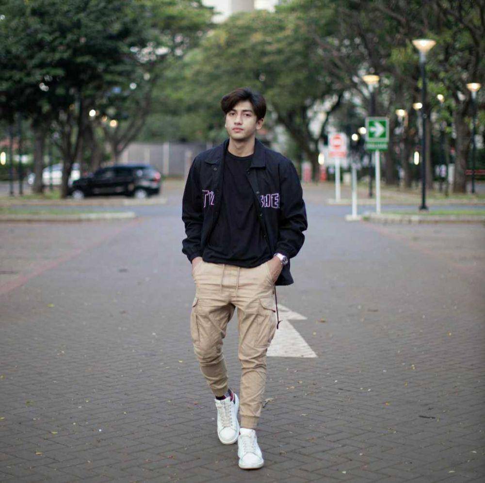 @jktshootandgram via Instagram.com/harrisvriza