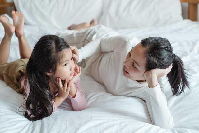 6 Langkah Mudah Mengajarkan Anak untuk Bisa Menerima Kekalahan, Catat!