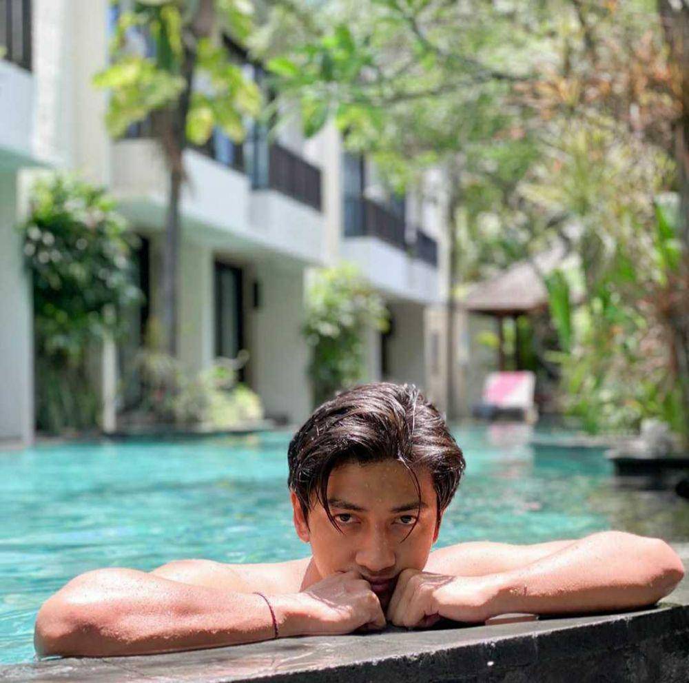 Instagram.com/harrisvriza