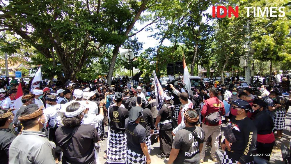 Masyarakat Nusa Penida Bali Ingin AWK Cepat Turun dari Jabatan DPD RI