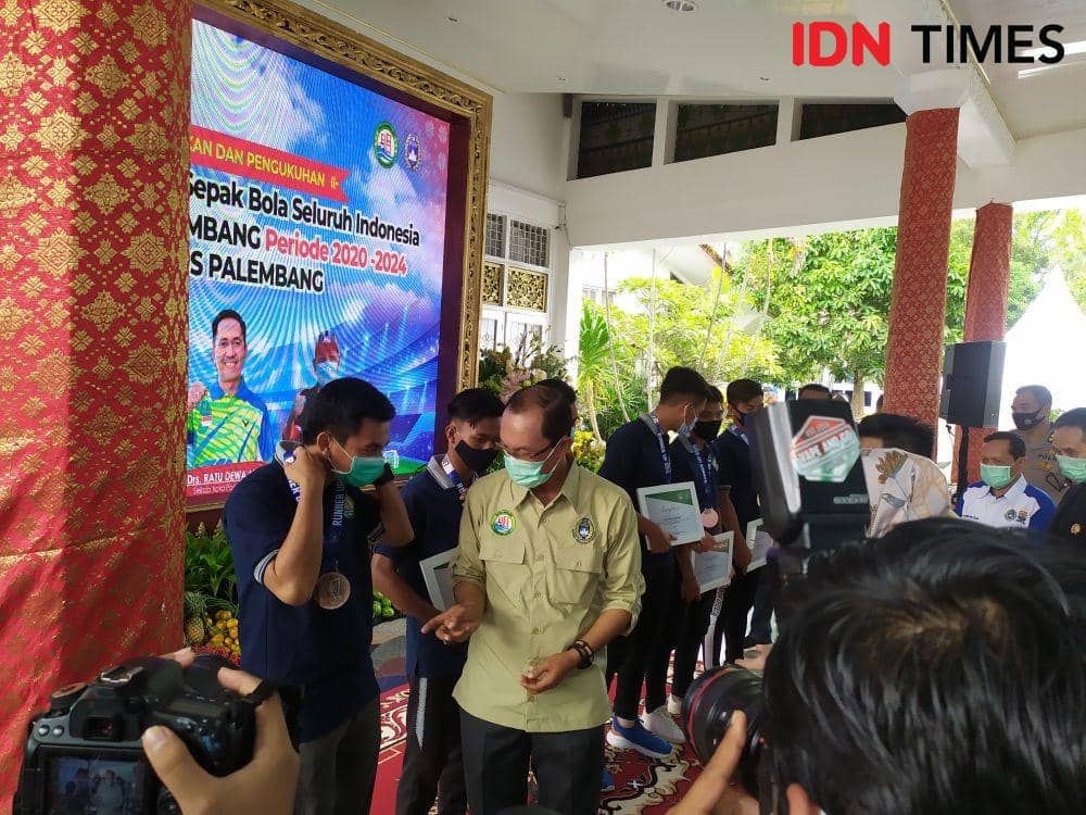 Pelantikan pengurus PSSI Kota Palembang (IDN Times/Feny Maulia Agustin)