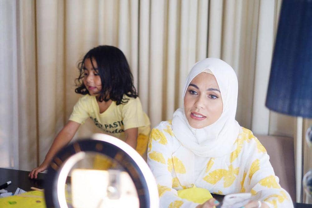 Instagram.com/meisya__siregar