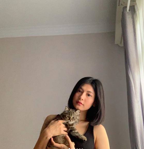 instagram.com/windyapsari__