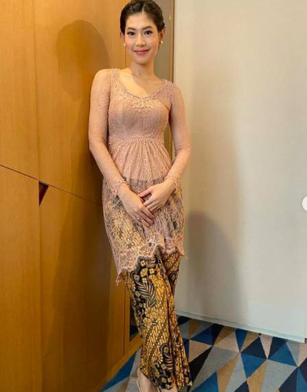 instagram.com/windyapsari__