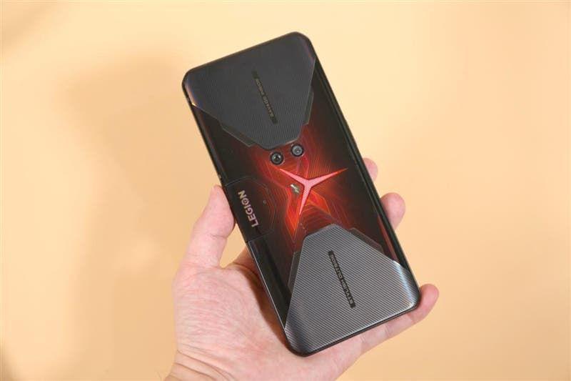5 Smartphone yang Ditenagai Chipset Snapdragon 865+, Performa Gahar