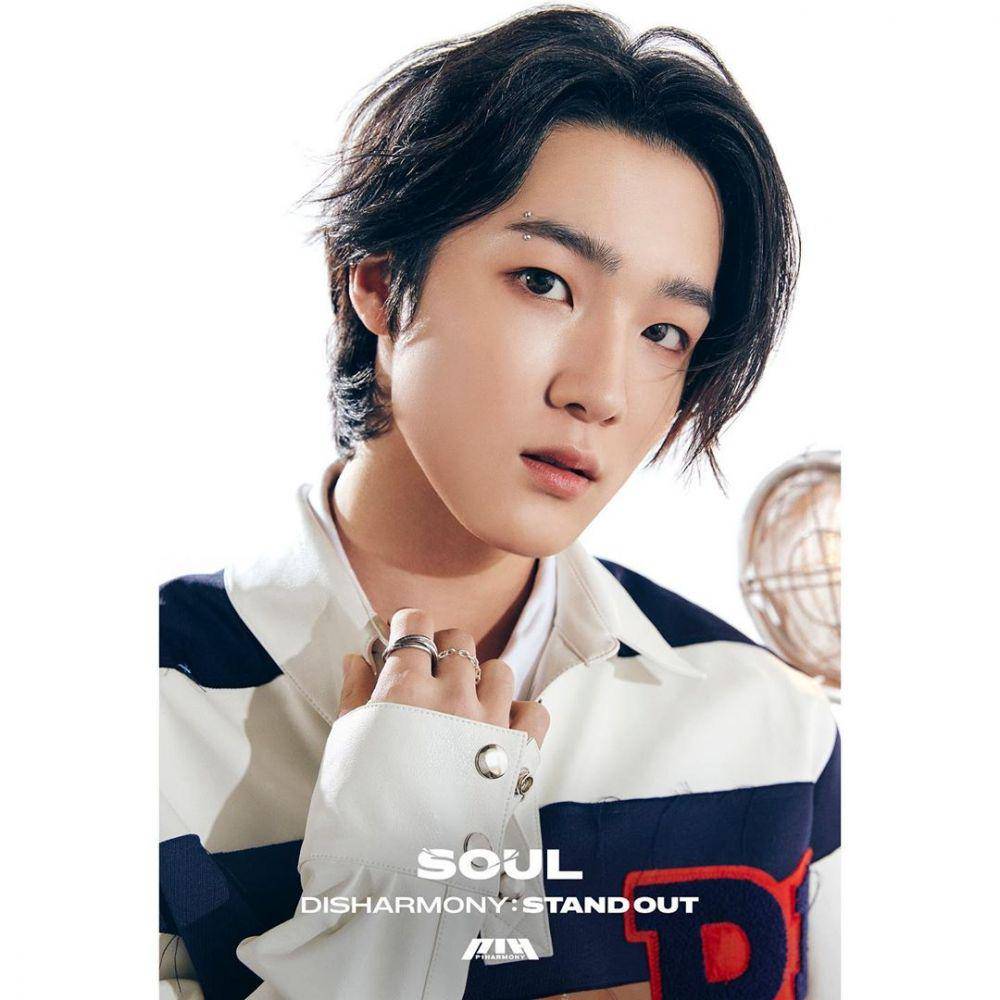 instagram.com/p1h_official