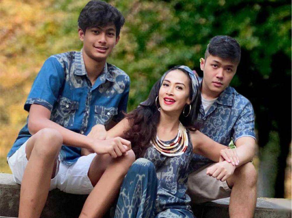 instagram.com/dps_diahpermatasari