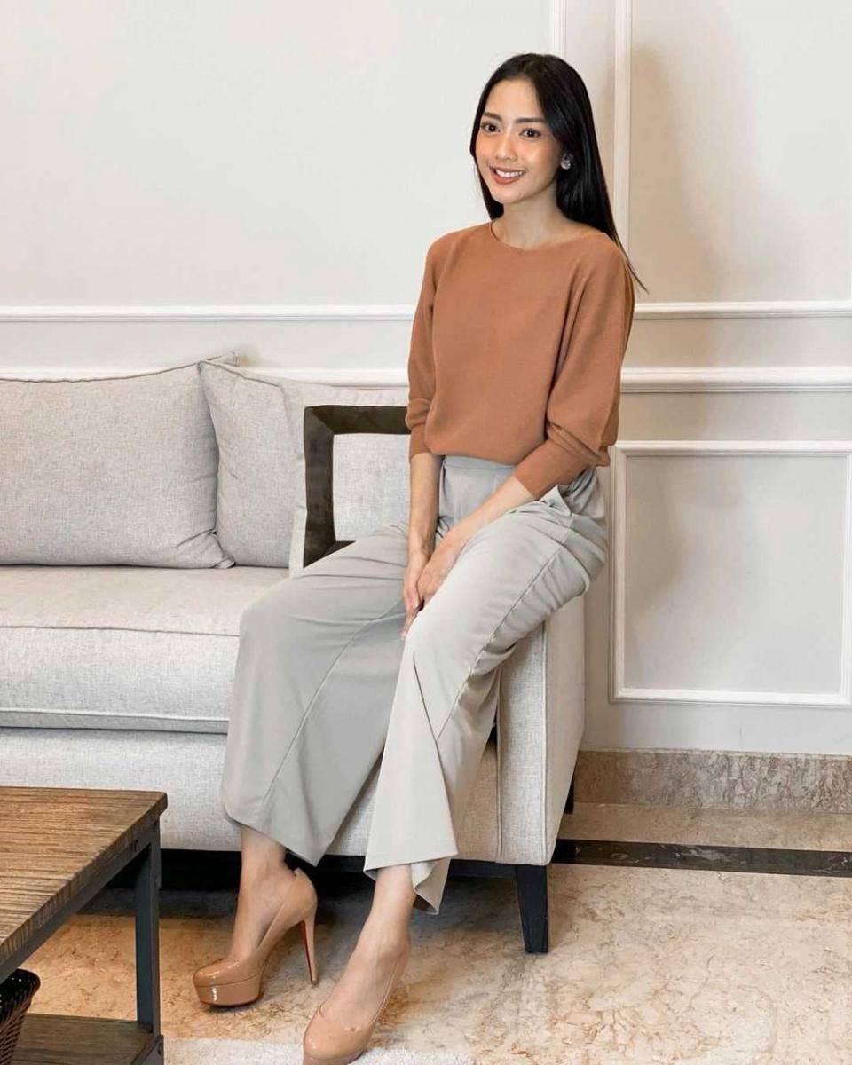 Instagram.com/ririndwiariyanti
