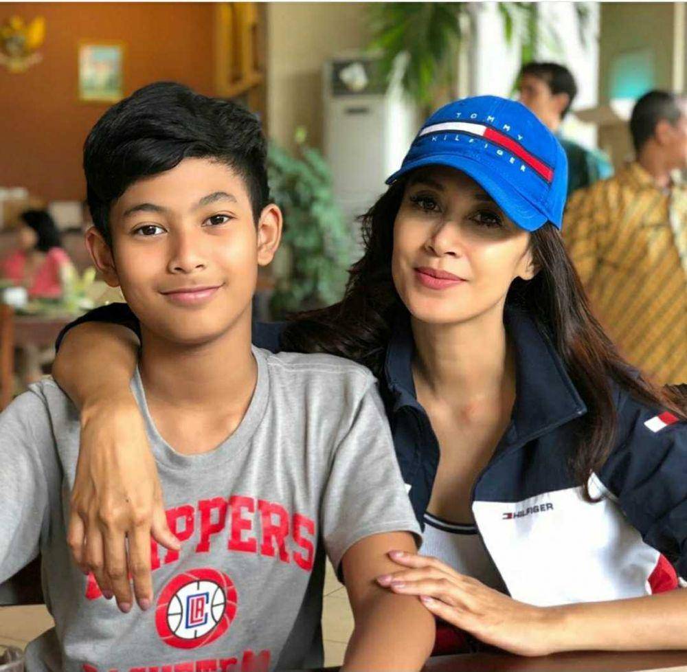 instagram.com/dps_diahpermatasari