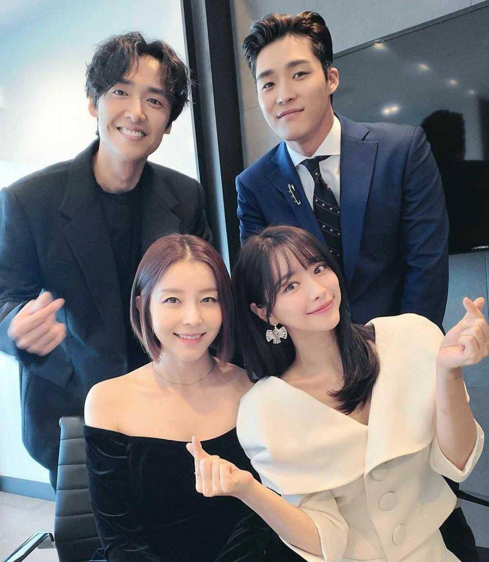 Instagram.com/sooah.hong