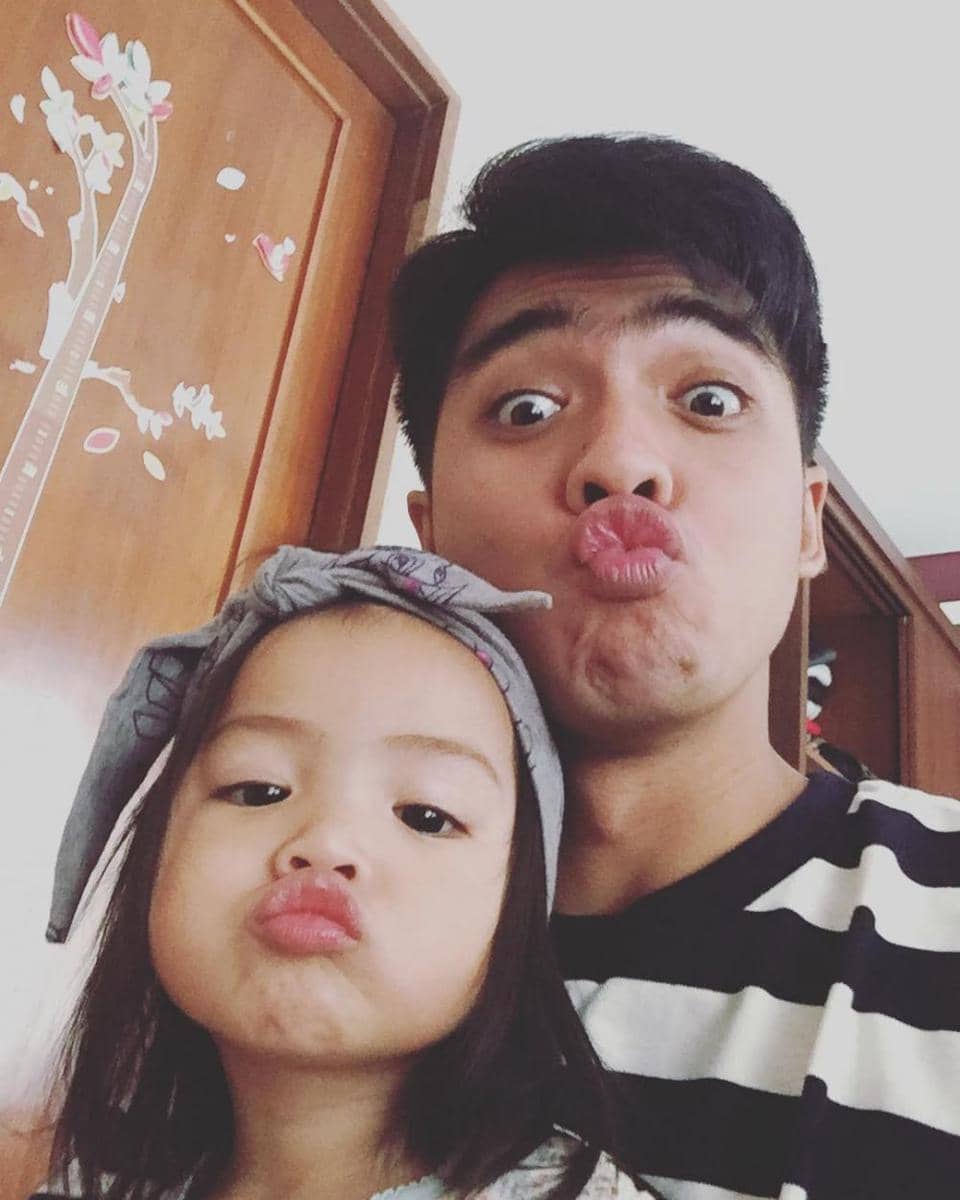Lengket Banget, Ini 9 Potret Manis Ricky Harun Bersama Putrinya | IDN Times
