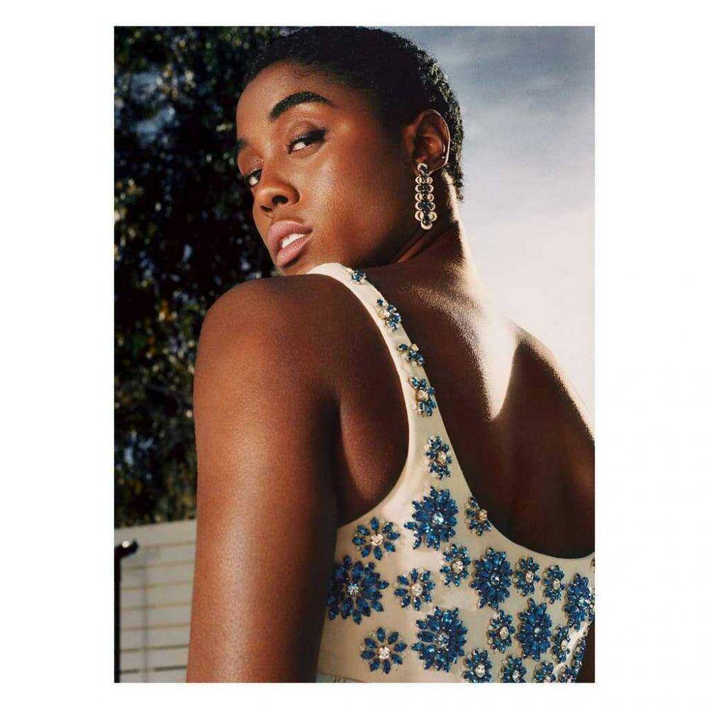 instagram.com/lashanalynch