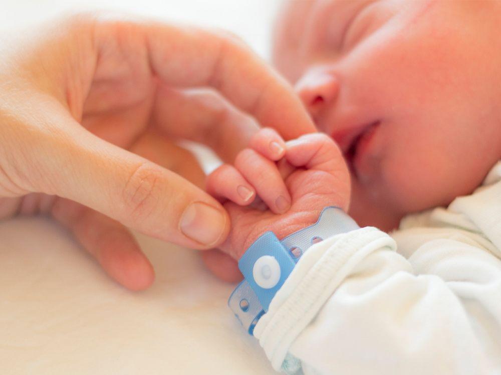 Polydactyly: 6 Fakta Medis tentang Fenomena Jari Berlebih
