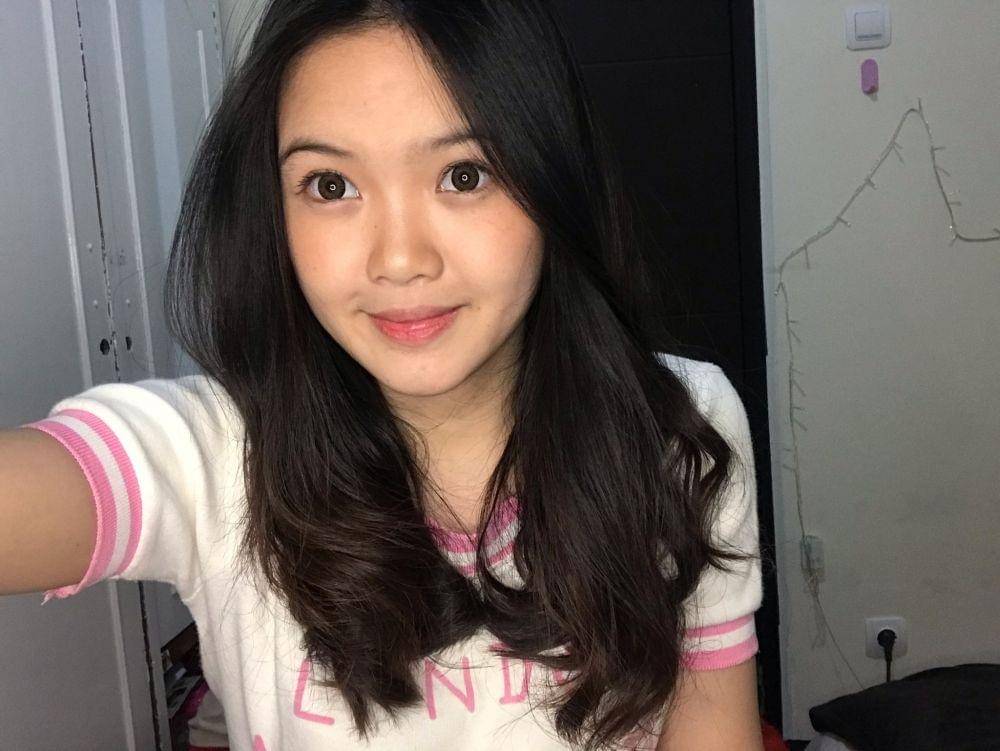 twitter.com/Julie_JKT48