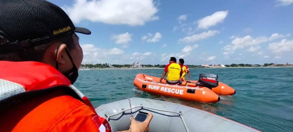 Ditemukan Motor, Pemiliknya Diduga Hilang di Pantai Batu Belig Bali