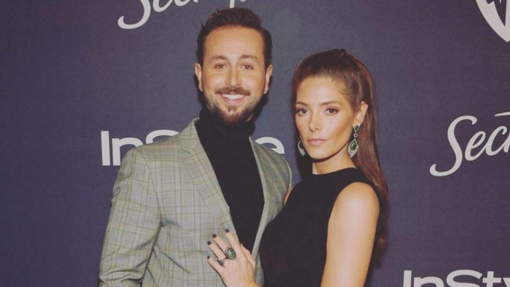 Tak Tersorot, 10 Potret Bahagia Ashley Greene dan Suami
