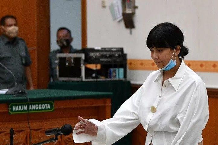 Vanessa Angel Divonis 3 Bulan Penjara Kasus Kepemilikan Psikotropika