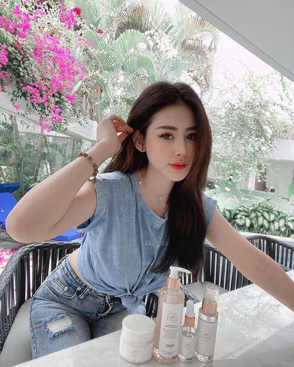 Instagram.com/emilyyoungryu