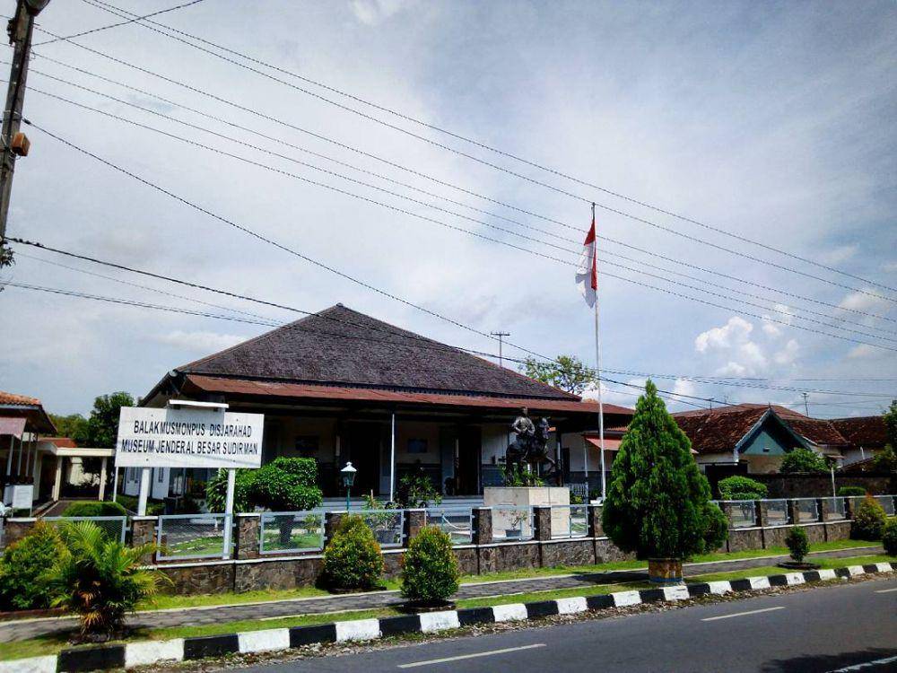 instagram.com/museumsudirman