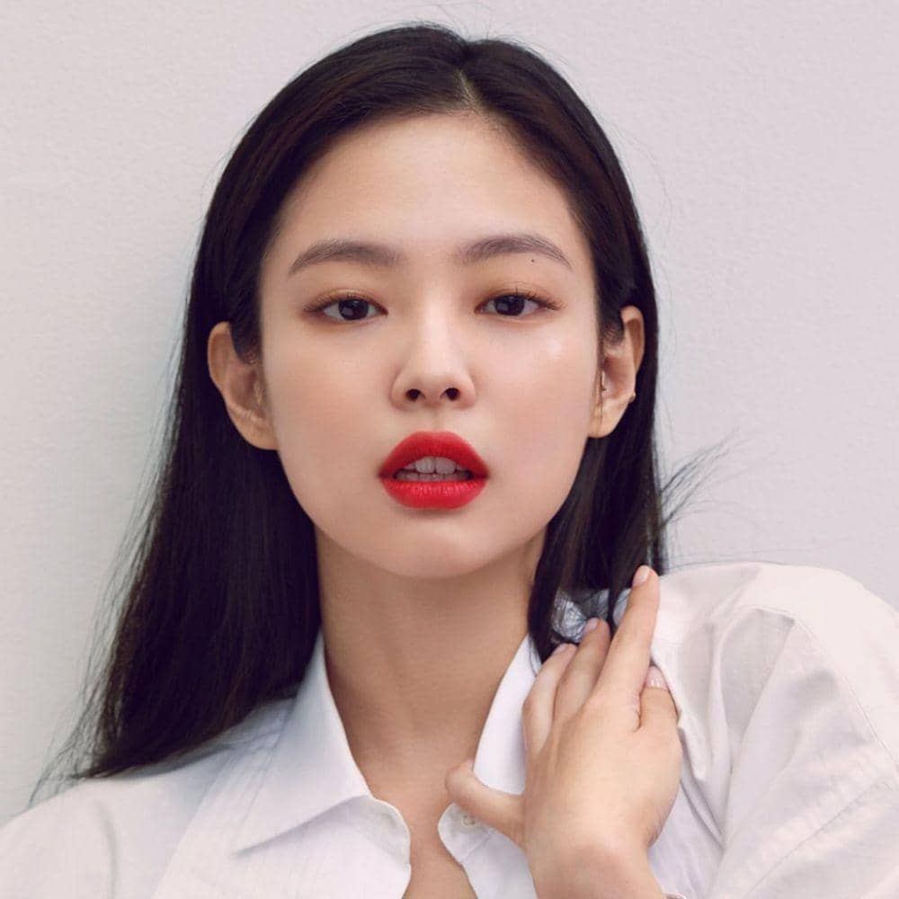 twitter.com/jennierazzi