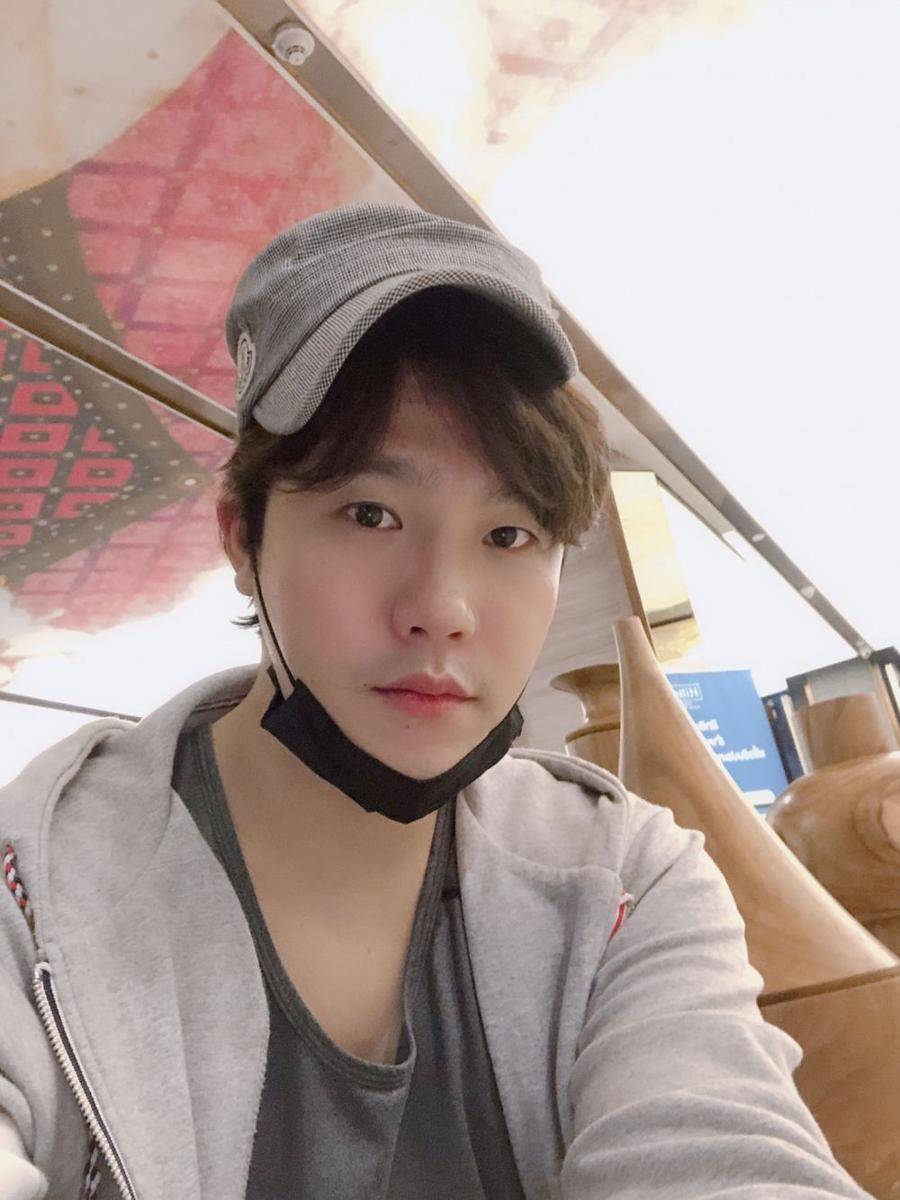 twitter.com/thehyun11