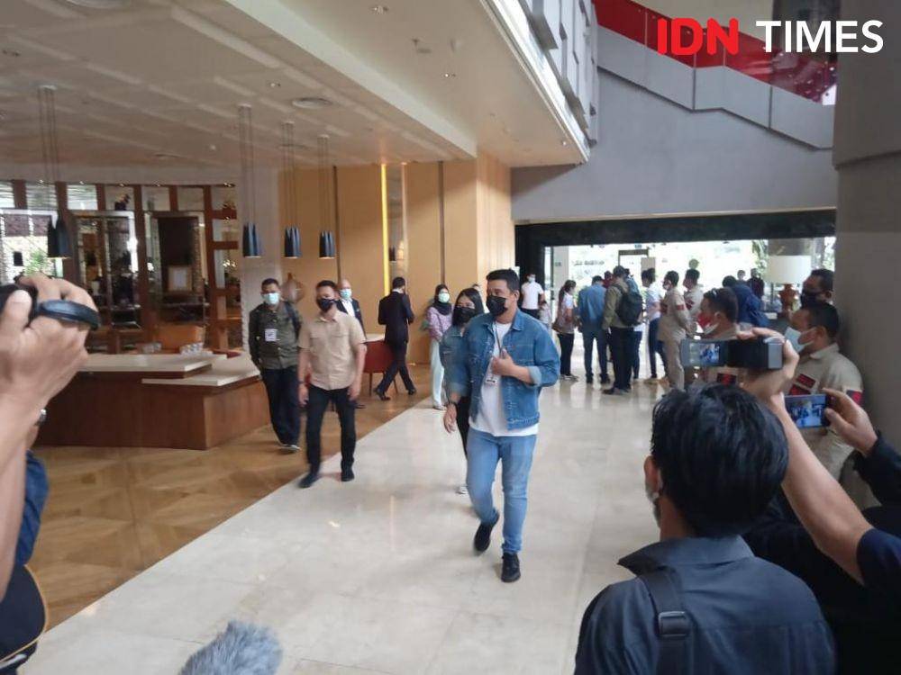 Bobby Nasution dan Kahiyang Ayu (IDN Times/Indah Permata Sari)