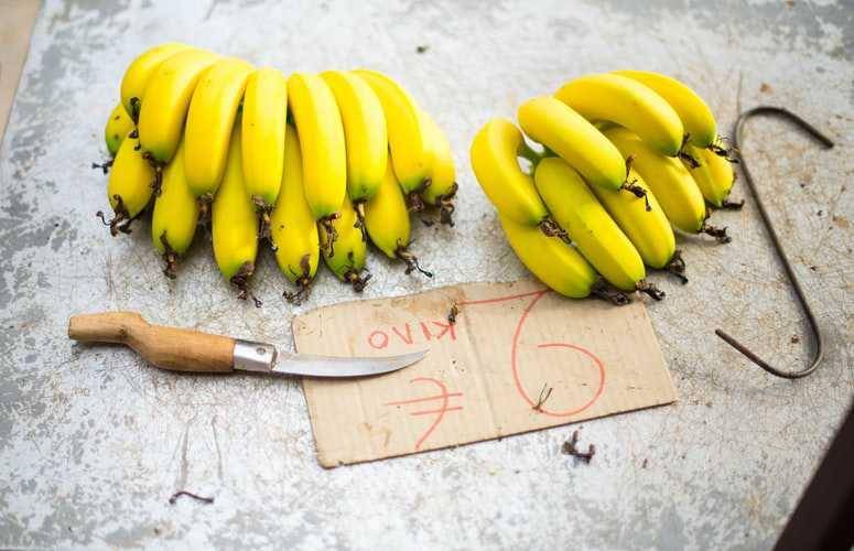 Pisang. Unsplash.com/Charlotte Harrison