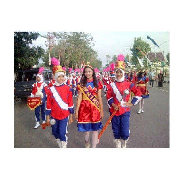 Instagram.com/desitarllyw