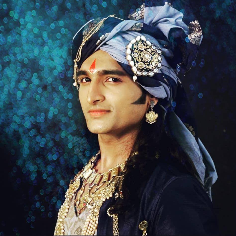 instagram.com/rushirajpawar_official