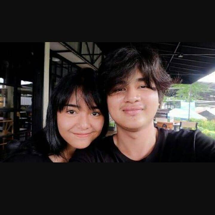 Instagram.com/esasigit_amandamanopo_