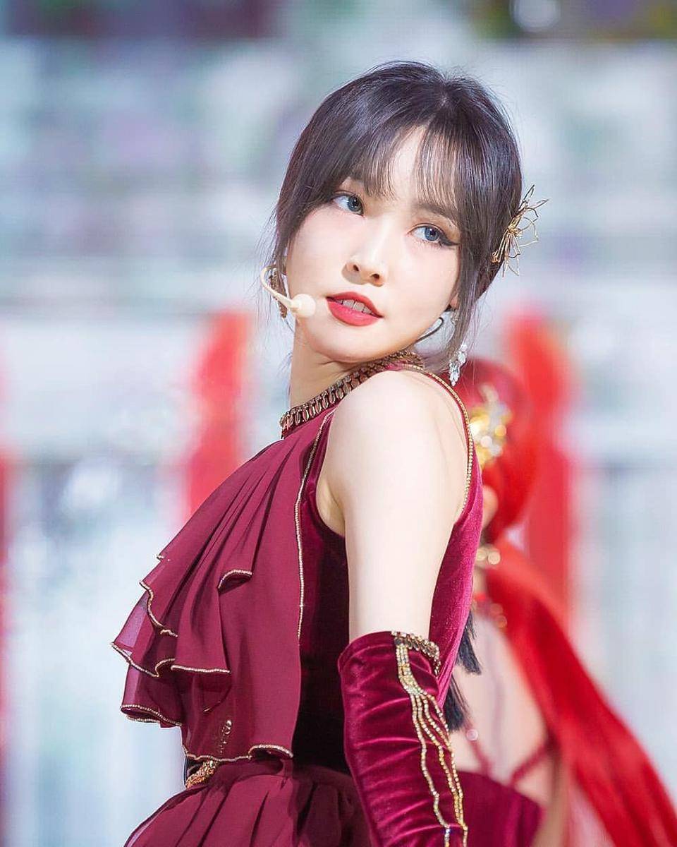 Instagram.com/yujustagram_