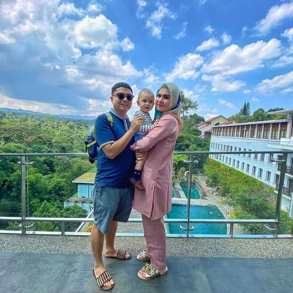 potret keluarga Michelle Adlen (instagram.com/michelladlen)