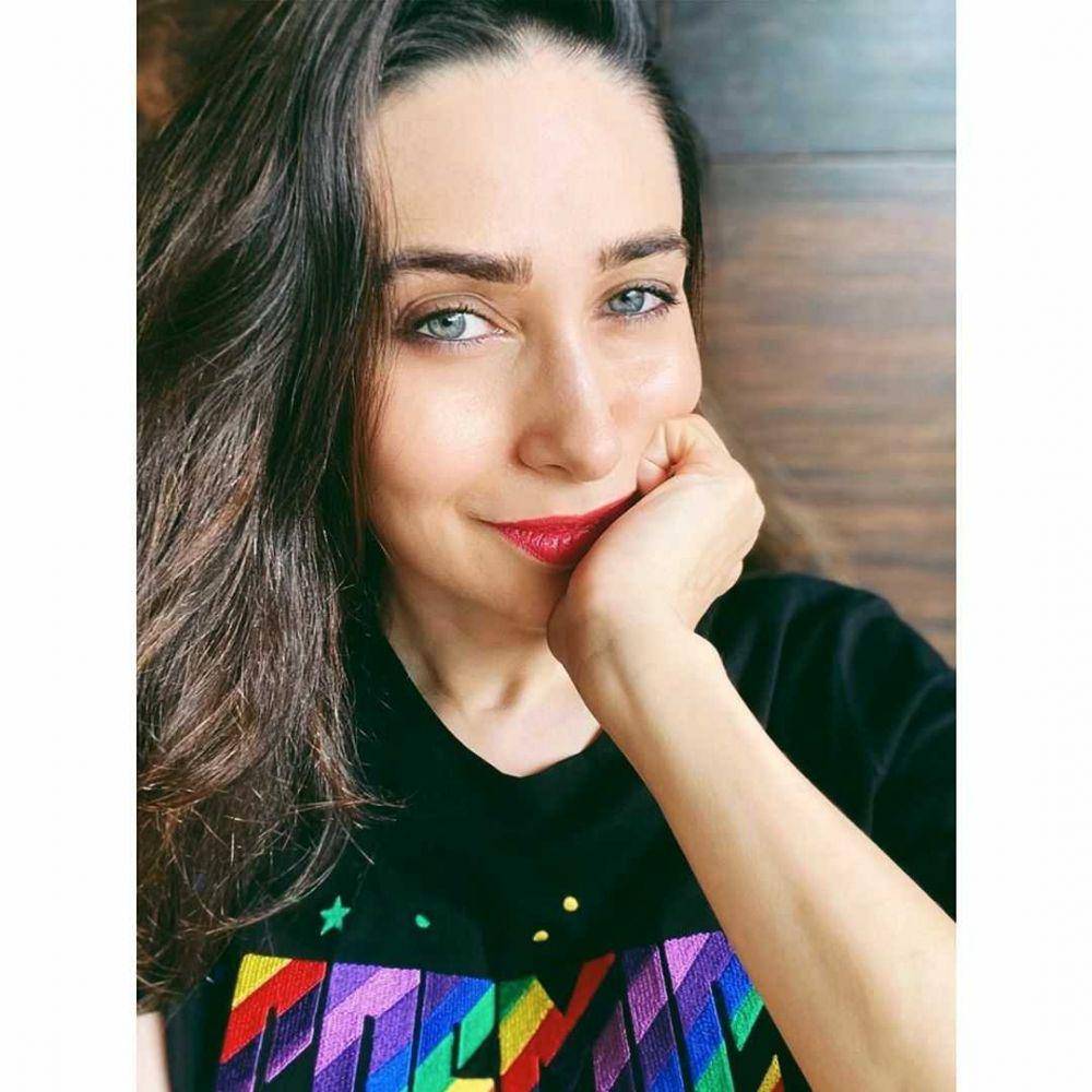 instagram.com/therealkarismakapoor