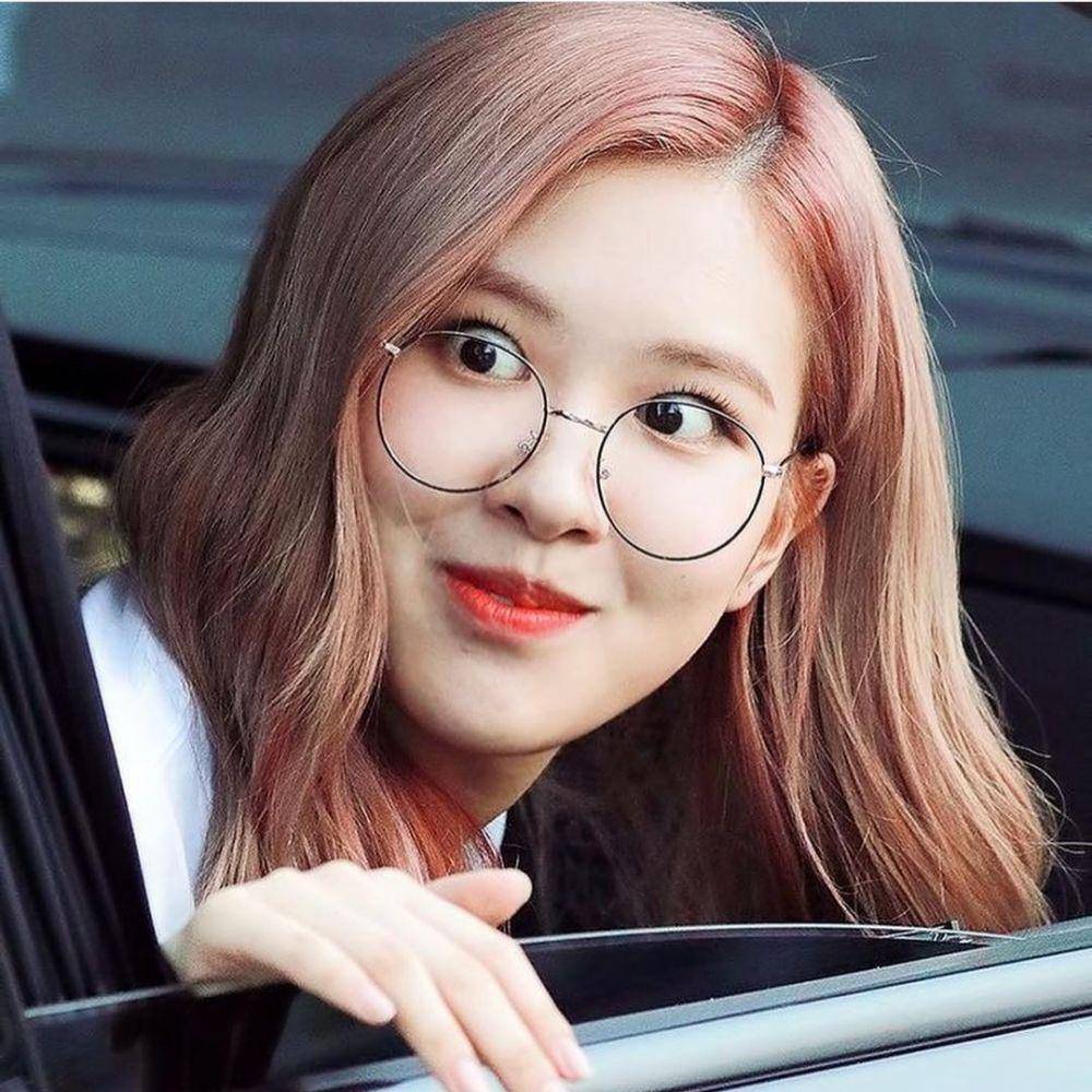 Instagram.com/roseblackpinks