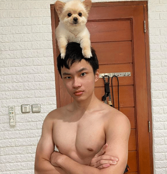 instagram.com/azkacorbuzier