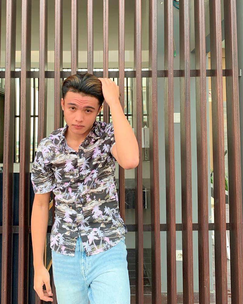 Instagram.com/restuvht