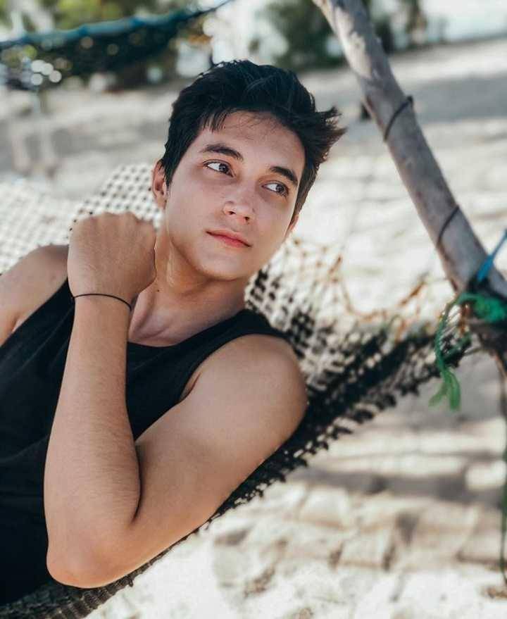 Instagram.com/juniorroberts