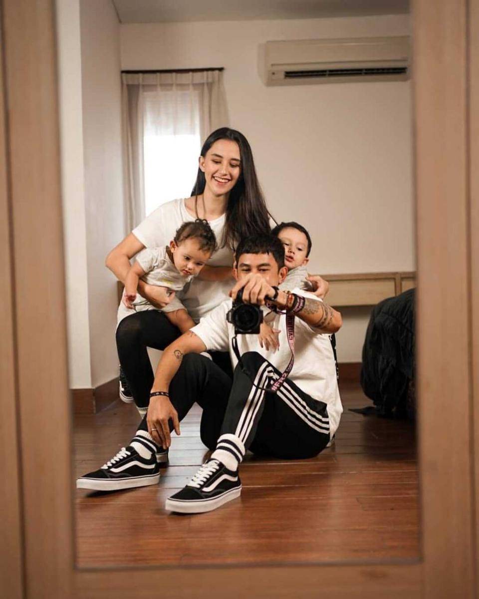 instagram.com/dahliachr