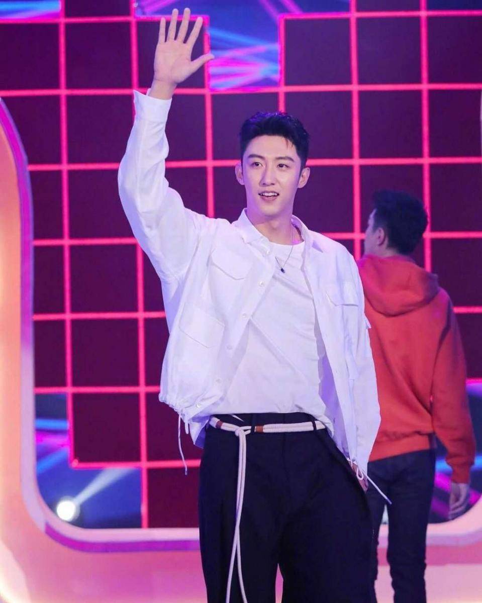 instagram.com/jingyuhuangg_