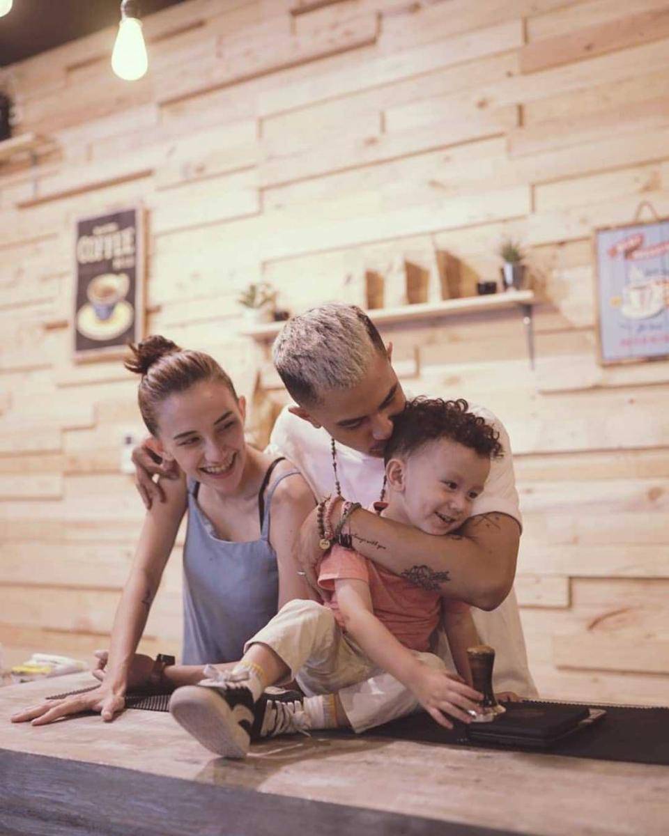 instagram.com/dahliachr