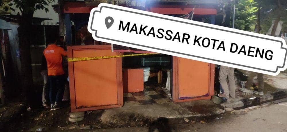 Orang misterius rusak pos berlogo paslon di Makassar/Istimewa