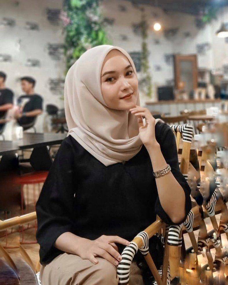 Instagram.com/intanrose_