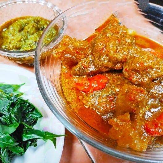 instagram.com/yustinayuliana