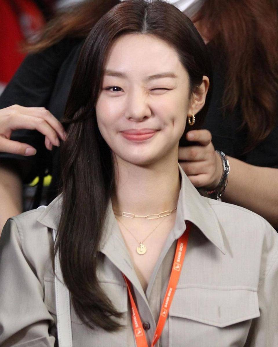 instagram.com/@stephanielee199