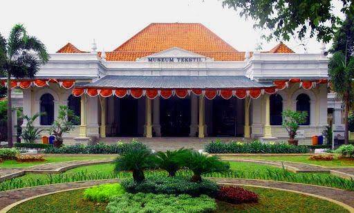 museumseni.jakarta.go.id