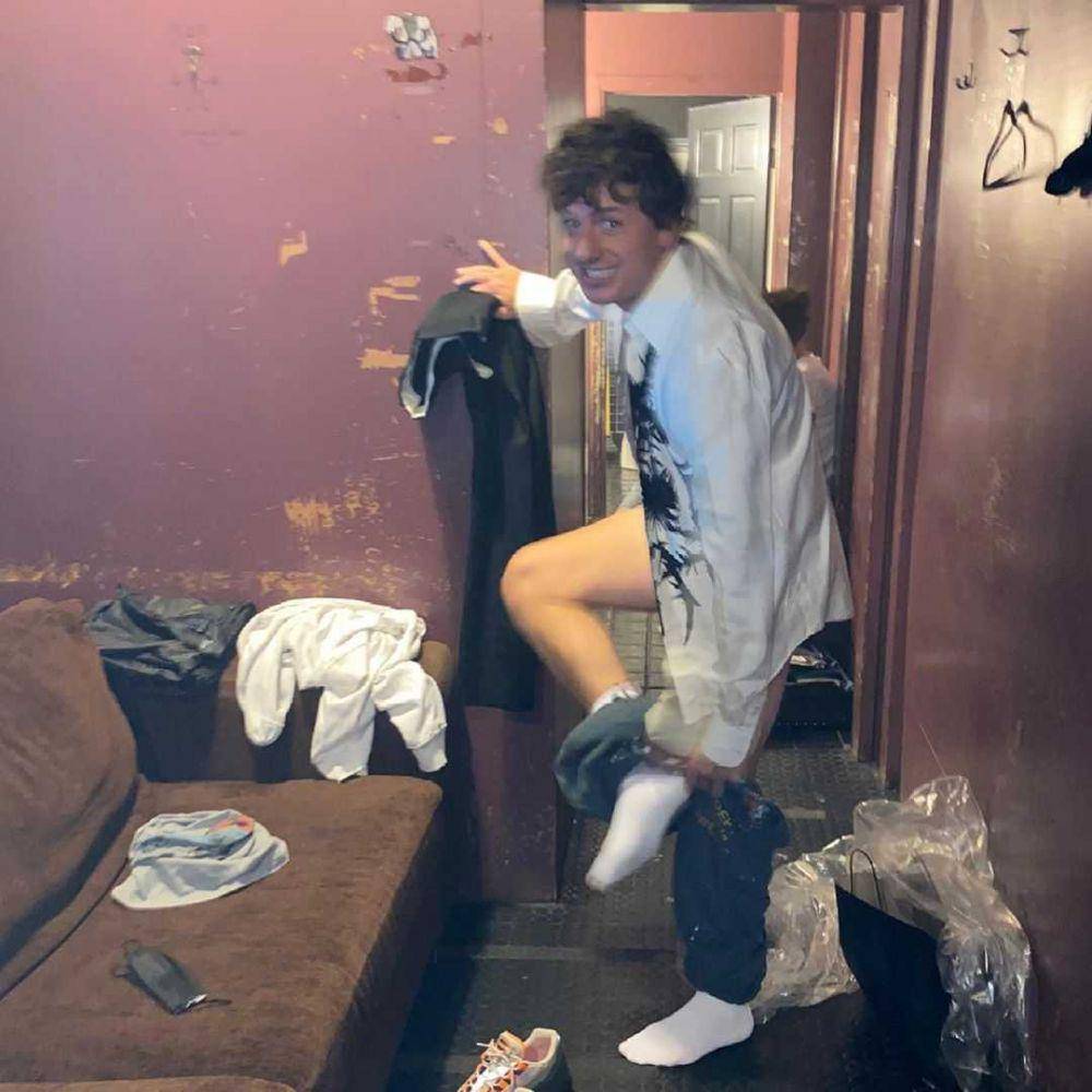 instagram.com/charlieputh
