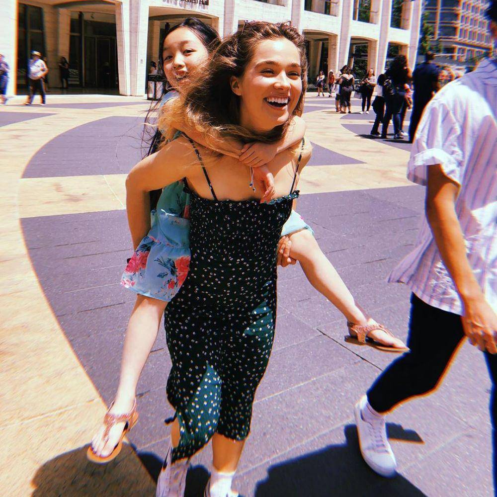 Instagram.com/haleyluhoo